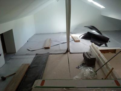 Nuno colocador de soalhos