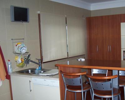 Grande Oportunidade! Moradia T5+1 c/ piscina na praia de Miramar