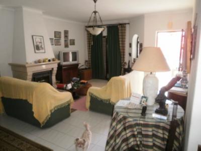 MORADIA M3 NA BEMPOSTA EM PORTIMÃO / REF: M3 - 1206