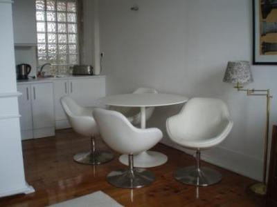 T1 com vista de rio na Junqueira: Belém, Lisboa