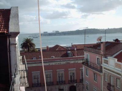 T2+1 duplex à Lapa com vista rio: Lisboa