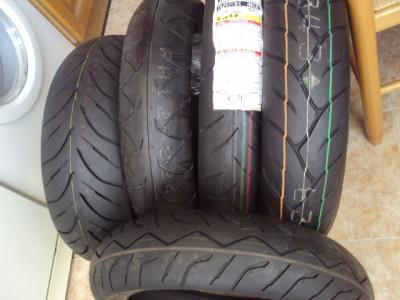 pneus novos de moto dunlop - bridgestone 50 euros