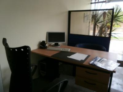 Loja na Praia da Rocha em portimão / Ref: 1222