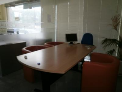 Loja na Praia da Rocha em portimão / Ref: 1222