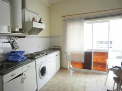 T0 + LOJA EM PORTIMÃO / REF: 1224