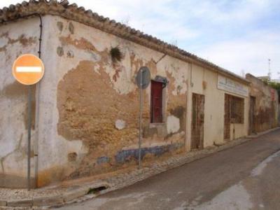 LOTE PARA COSTRUÇÃO DE PRÉDIO COM 38 FOGOS EM LAGOA / REF: 1225
