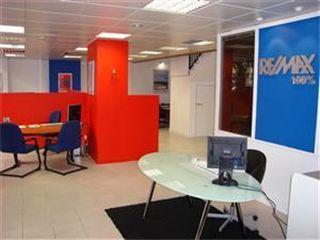 Procuramos COMERCIAIS (M/F)