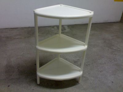 Vendo MÓVEL DE ESQUINA BRANCO EM PVC