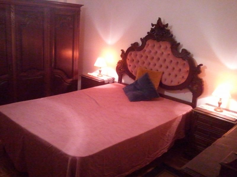 Aluga-se Quartos a Rapazes com Despesas Incluidas