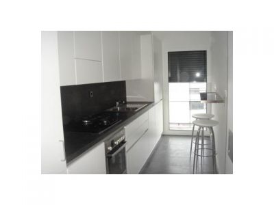 Apartamento 2 quartos para alugar em T2 em Lisboa (350 euro per mes)