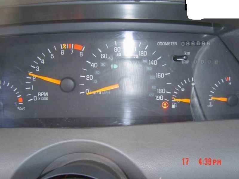 Monovulume 7 lugares pontiac 2.3 gasolina com 85000km nova tudo 
