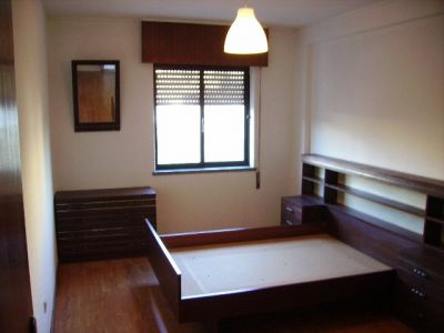 T2 mobilado em Lisboa. Metro 630