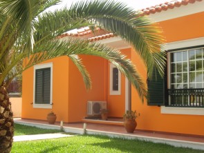 Pintura de gradeamentostodo , e o todo de  tipo de Pinturas de Construção Civil