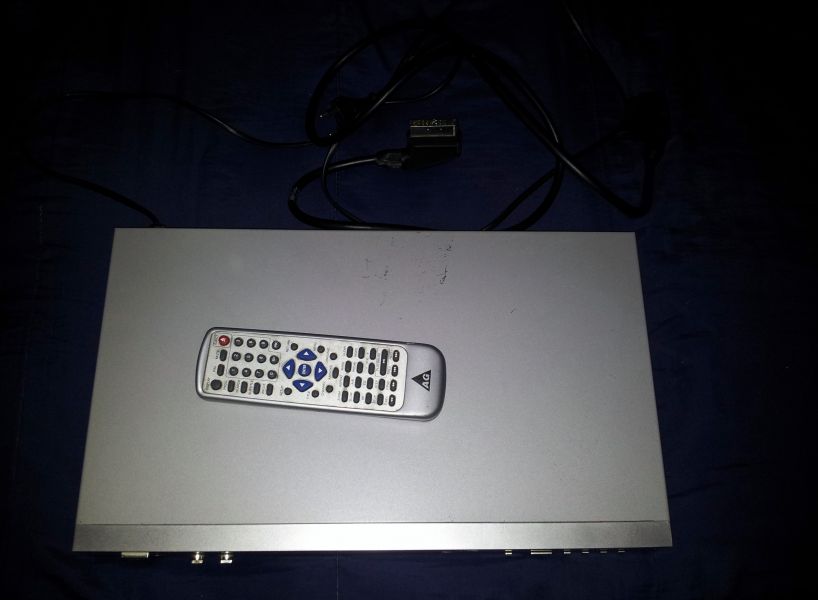 Dvd da AG c, muito pouco uso, com comando 