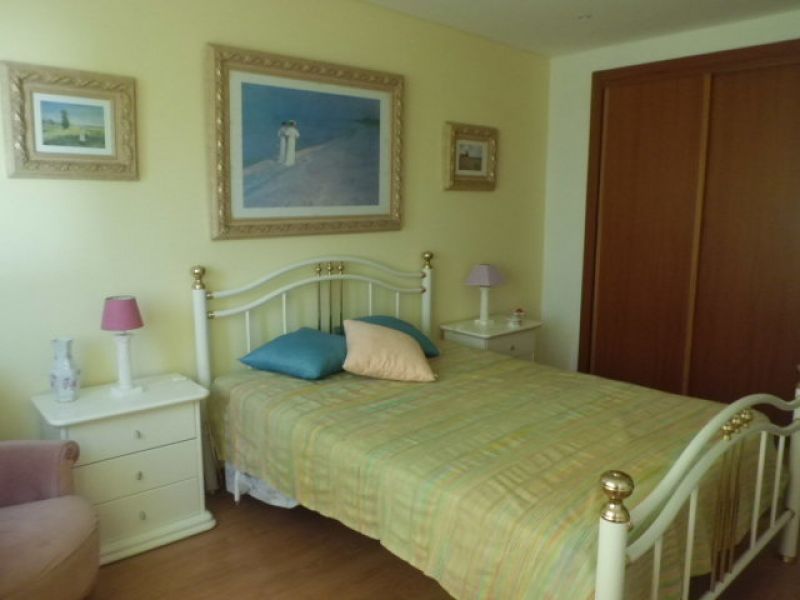 Moradia T4 vista mar em peniche