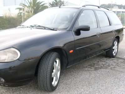 Ford Mondeo SW 1.8TD