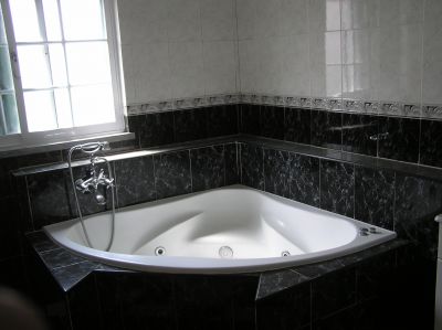 Moradia para arrendamento, 4 assoalhadas, garagem