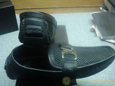 Sapatos LOUIS VUITTON - BLACK (50€) - PORTES GRATIS