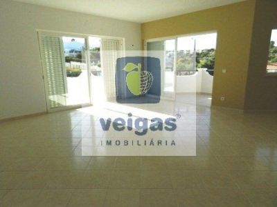 T3 com acesso privado a praia – BD.197 