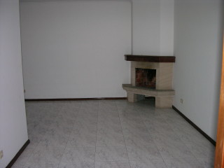 AR 8 Apartamento T 2 com lugar de garagem