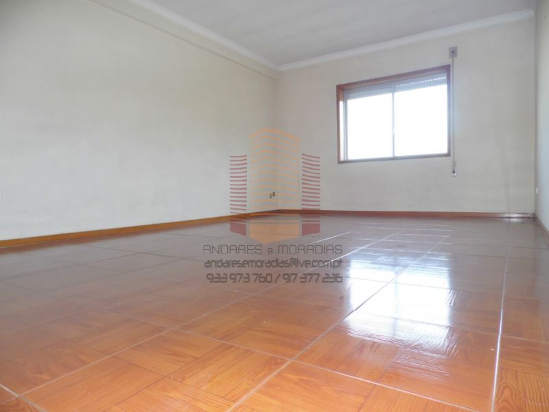 [6975] T2+1 à N222, a 2km Metro – 100% financiada