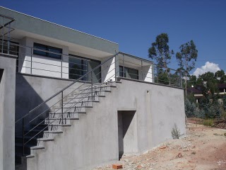 CORRIMÃO-VARANDA-ESCADAS-GRADEAMENTOS  EM INOX 