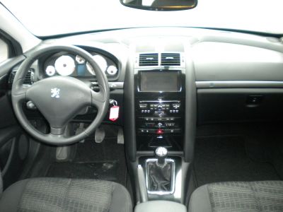 PEUGEOT 407 SW 110 CV FAP BUSSINESS NAVTEK