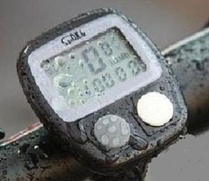 Velocímetro Digital para Bicicleta