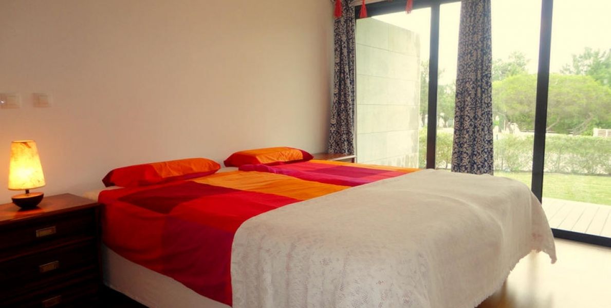 T1 - Casa a 50 metros da Praia TROIA - com piscina e jardim  4p