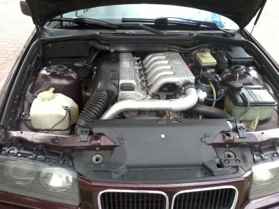 BMW 325 TDS