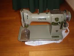 Maquina costura Oliva