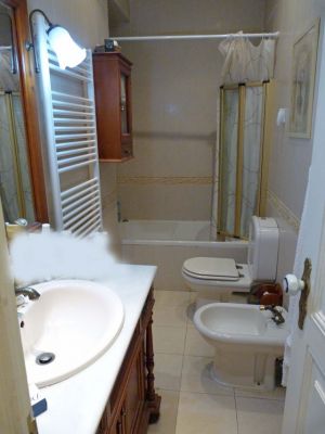 Apartamento T3+1 no Bairro do Arco Cego, Lisboa