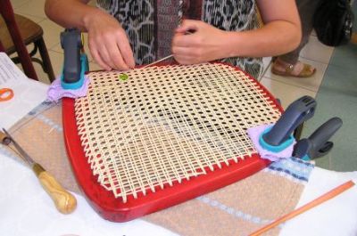 Empalhagem de cadeiras