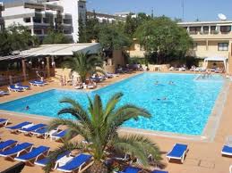 Excelente oportunidade T1 Albufeira (Oura) aparthotel luxo **** c/ piscinas a 300m praia