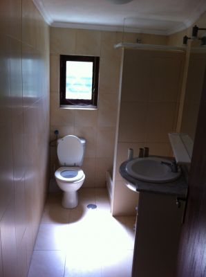 CASA PARA ALUGAR EM TEMPO DE FÉRIAS EM ALMOÇAGEME NA EN. 247