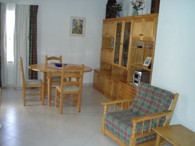 Alugo apartamento T1 c/ Garagem p/ 2 Carros - Armacão de Pêra