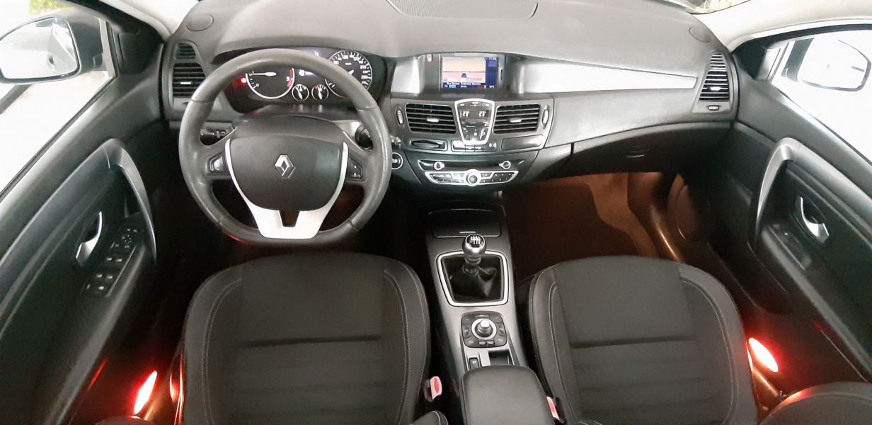 Renault Laguna 3 Break Dynamique S 2.0 DCI 150 CV