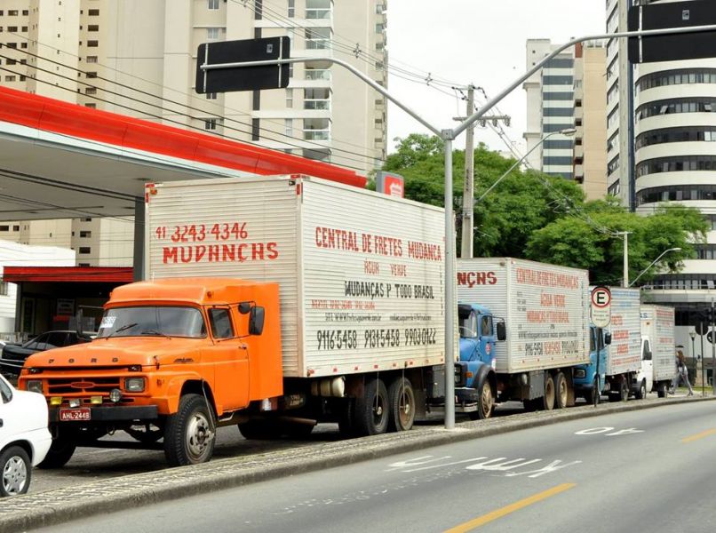 Mudanças E fretes Água Verde