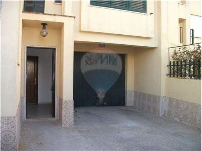 MORADIA VILA NOVA DE CAPARICA