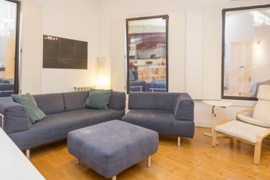 Apartamento de um quarto moderno e luminoso