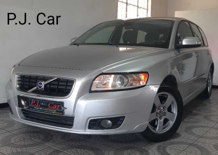 Volvo V50 Momentum 1.6 D 110 CV