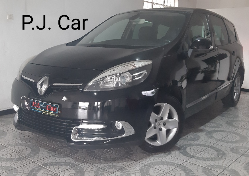 Renault Grande Scénic III Dynamique 1.5 DCI 110 CV