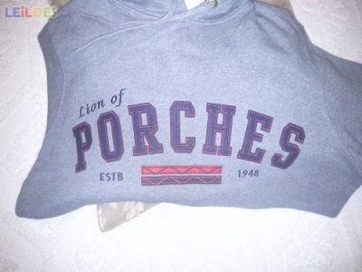 Polo Desportivo Lion Of Porches Com Capuz