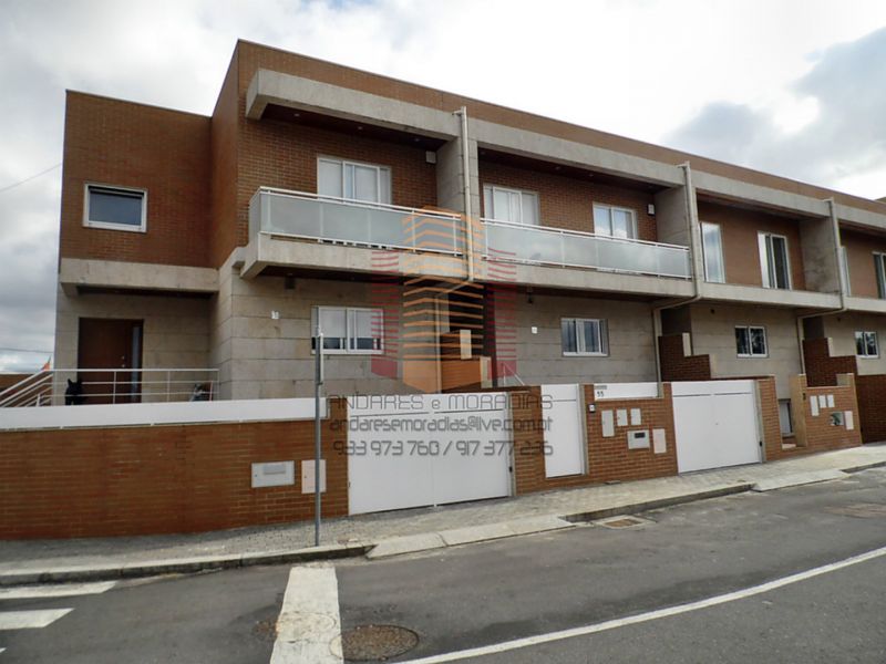 [1285F] Moradias V4 NOVAS, a 1.5km Acesso A4 (stª Rita)