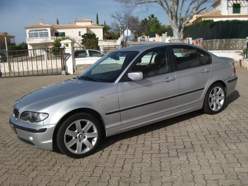 BMW  320 D