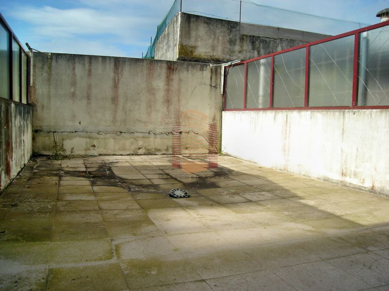 [1220F] Bom T2 c/ terraço – 100% financiado