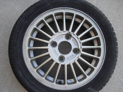 4 PNEUS+JANTES SEMI NOVOS-vendo separadamente