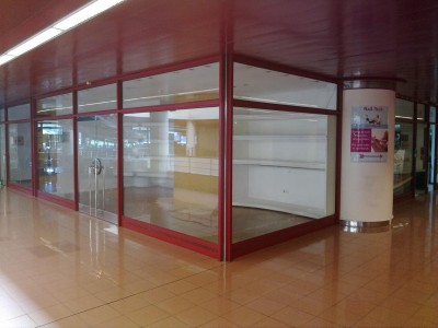 Loja em Estrada Monumental 