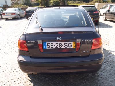 Hyundai Elantra 1.6 GLS 16V