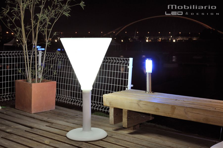 Mesas alta Com Luz, Margarita